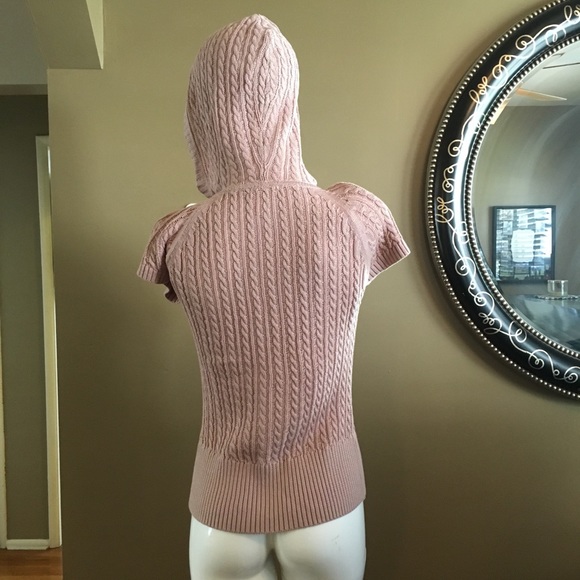 Short Sleeve Hoodie 💖 - Picture 3 of 4